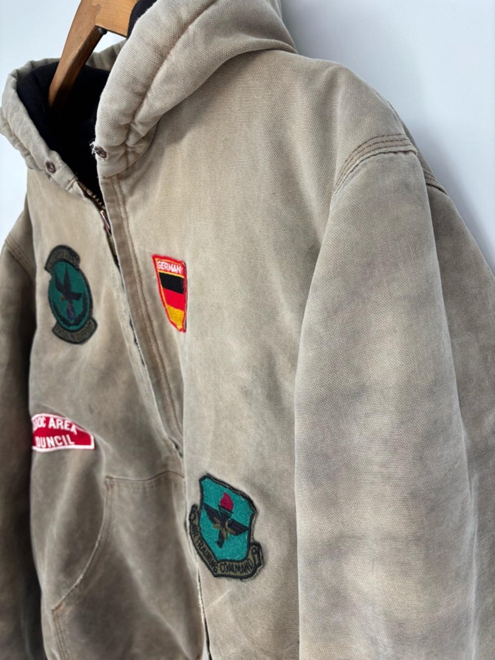 Vintage Carhartt J140 Quilted Flannel Lined Jacket Distressed Custom VTG Patches - Picture 10 of 16